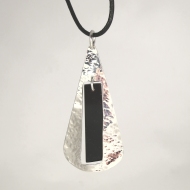 Silver and jet dimpled pendant